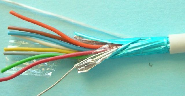 VEZFI 2x0.8+6x0.5/ 100m