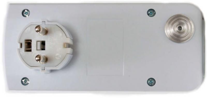 GSM spinac se zasuvkou