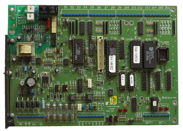 IRC3000 16 zon. control panel
