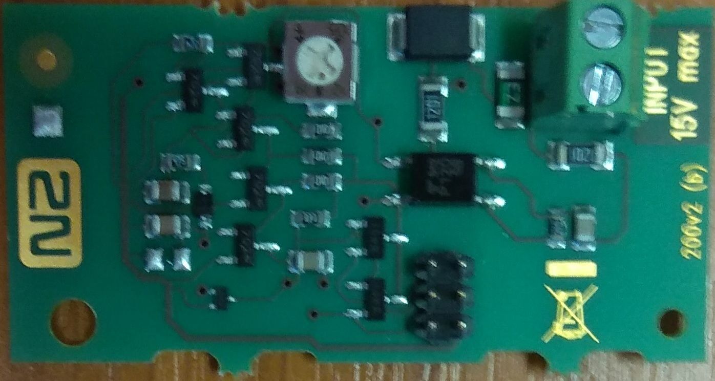 2N Helios, přídavný spínač, odchodové tlačítko