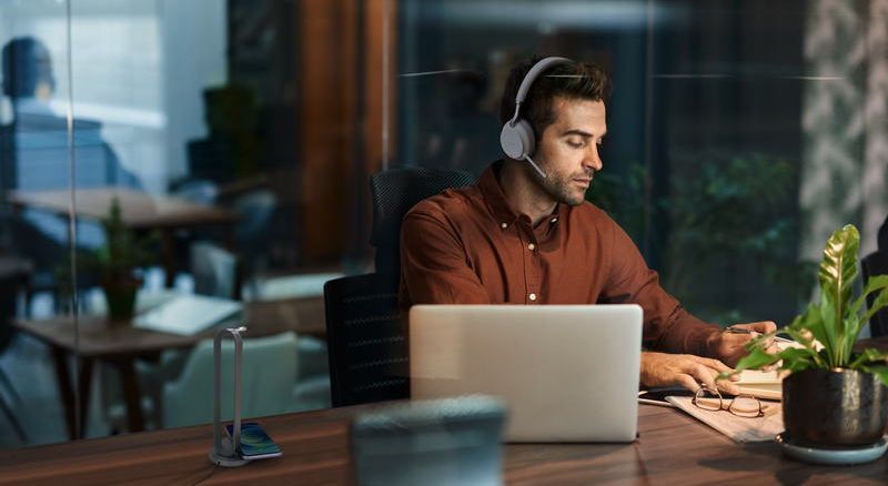 Yealink BH72 Bluetooth světle šedá náhlavní souprava na obě uši USB-C