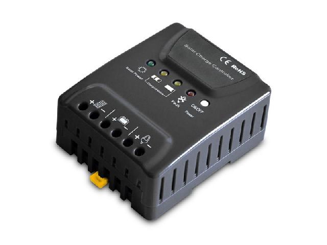 Solární regulátor PWM GETI GSR020  12-24V/20A