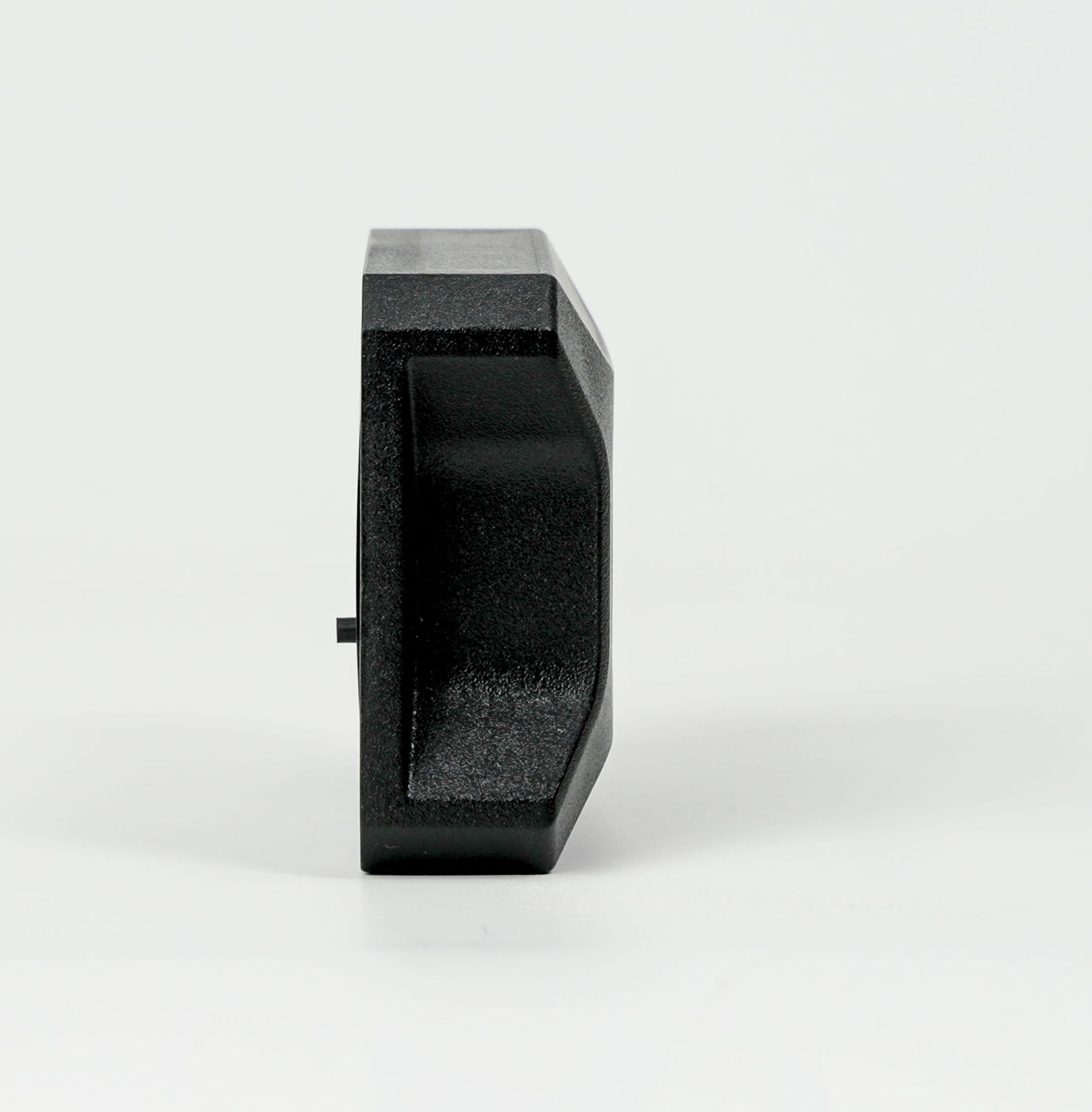 AT101-868M GPS jednotka LoraWAN, 10800mAh Li-SOCL2 bat, NFC, IP67