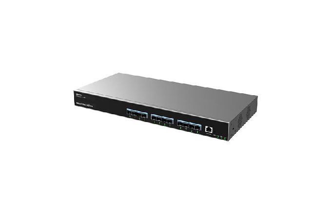 Grandstream GWN7832 Layer 3 Managed Network Switch 12 SFP+ portů