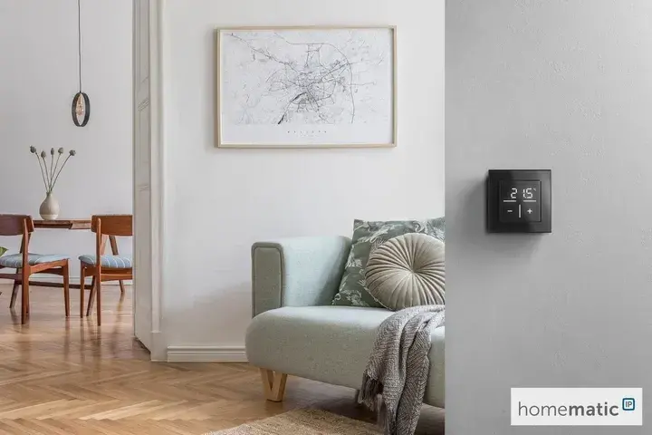 Homematic IP Glass Wall Thermostat with CO2 sensor, black - HmIP-WGTC-A