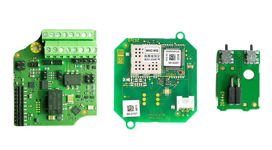 IP Force 2.0 - RFID čtečka 125kHz, 13.56MHz, NFC&amp;Wiegand